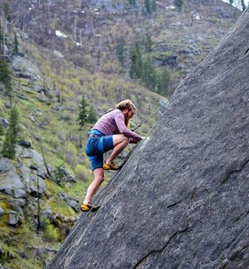 Projects bhutan rock camping